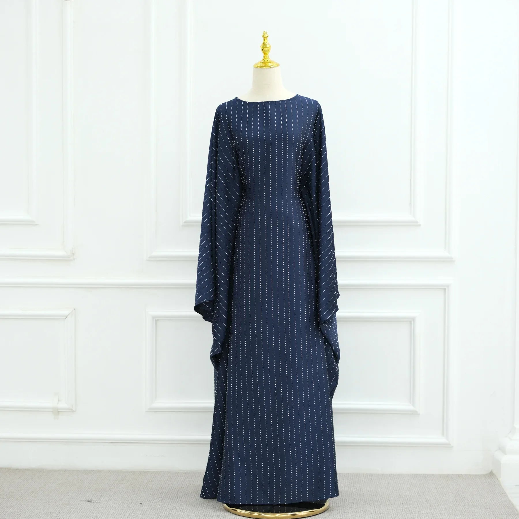 Dubai Abaya Dress for Muslim Women suitable for Eid prayer and everyday