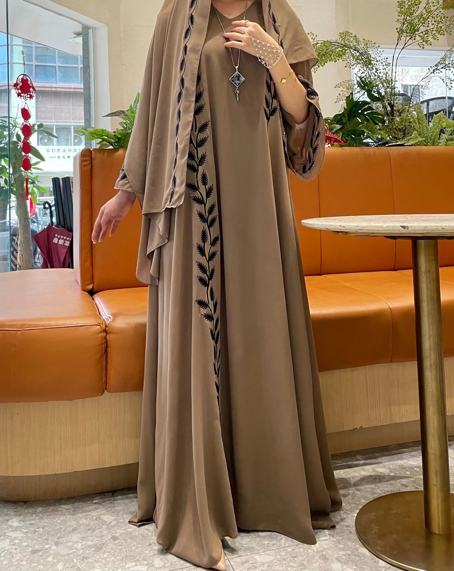 Two-piece Arabic Chiffon Clothes Set for Muslim Women Elegant Dubai Modest Abaya Dress with Hijab Islamic Party Jalabiya Outfit