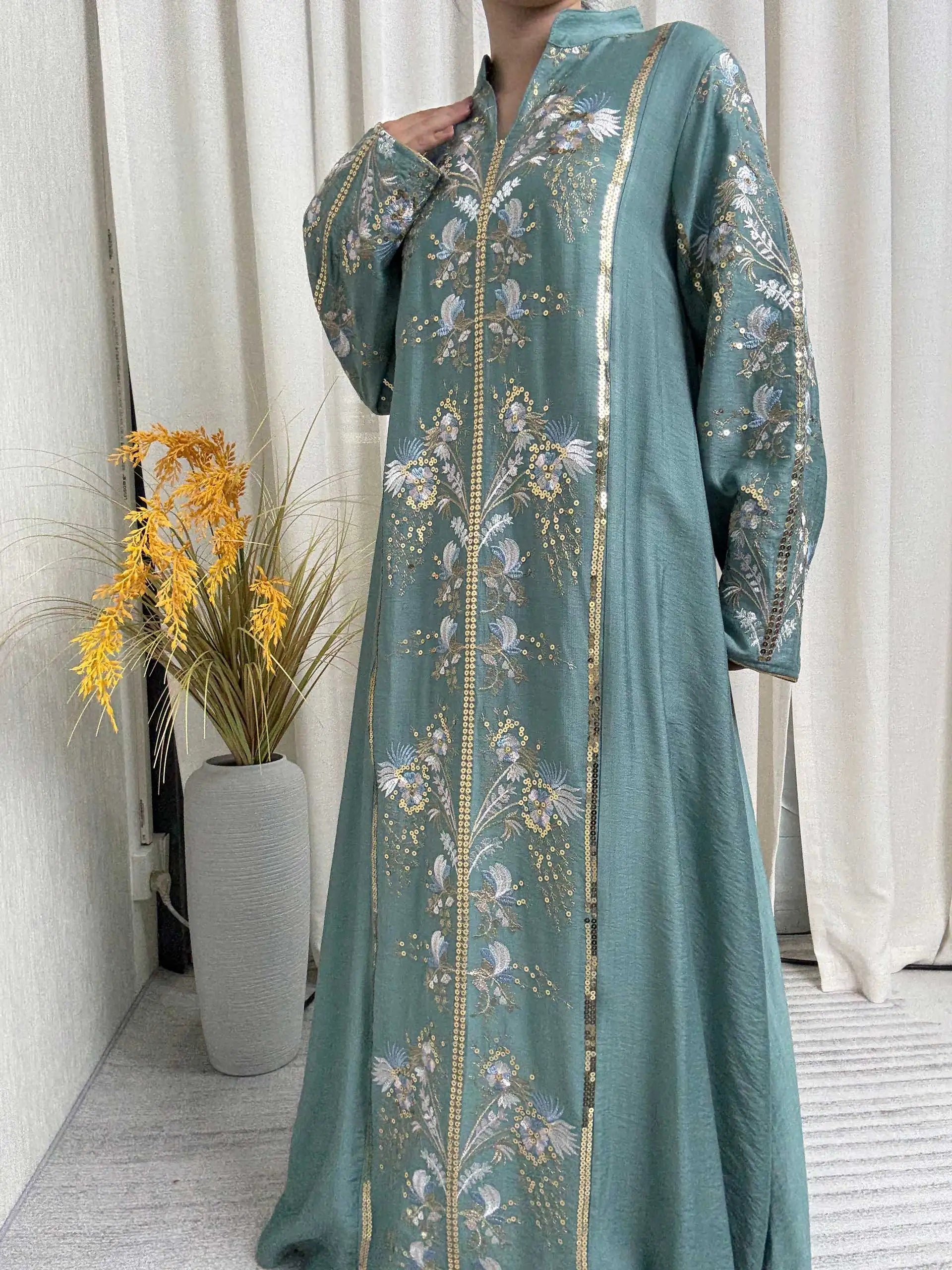 2025 Teal Muslim Abaya with Stand Collar and Exquisite Floral Embroidery Ideal for Islamic Festivities and Ramadan Celebrations