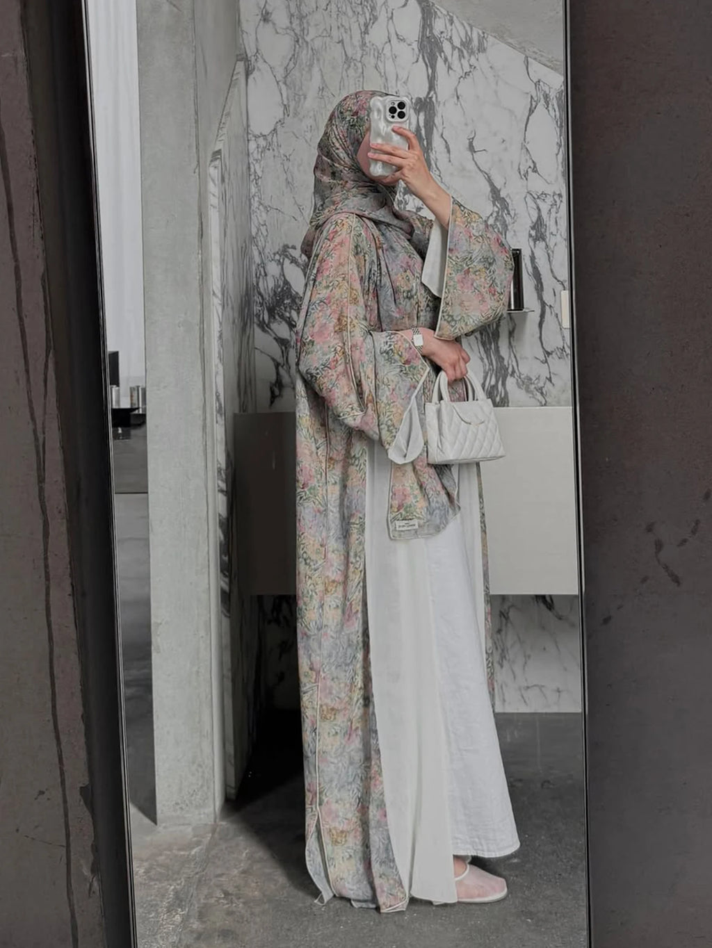 Middle Eastern elegant Floral Print Abaya with Headscarf