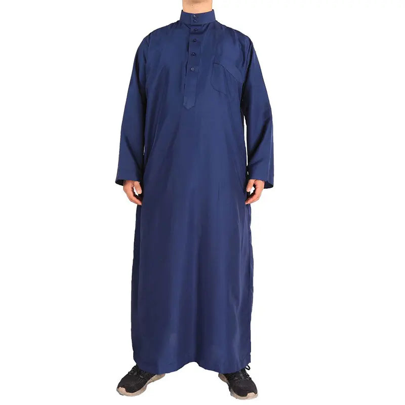 A retro long-sleeve Arab robe designed for comfort and dignity. Perfect for prayers, gatherings, and everyday wear.