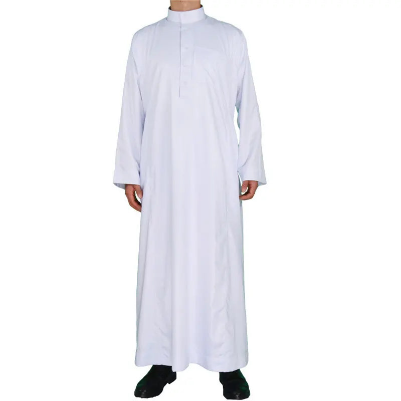 A retro long-sleeve Arab robe designed for comfort and dignity. Perfect for prayers, gatherings, and everyday wear.
