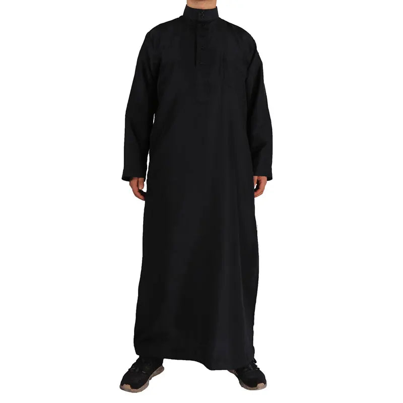 A retro long-sleeve Arab robe designed for comfort and dignity. Perfect for prayers, gatherings, and everyday wear.